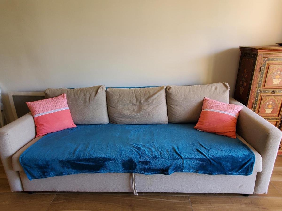 2 Pieces 32m2 A 150m Apartment
