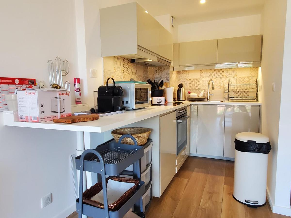 2 Pieces 32m2 A 150m Apartment *
